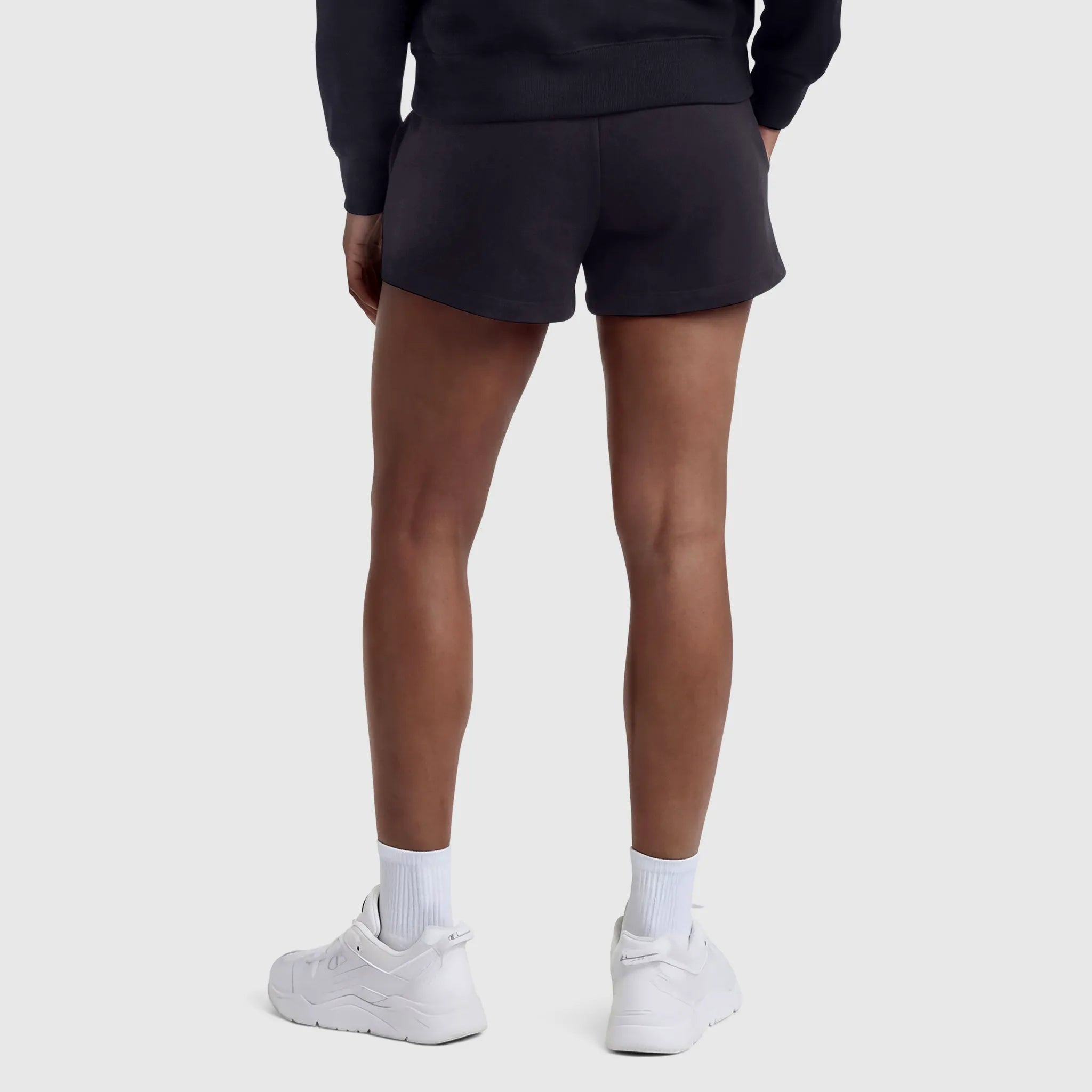 XS